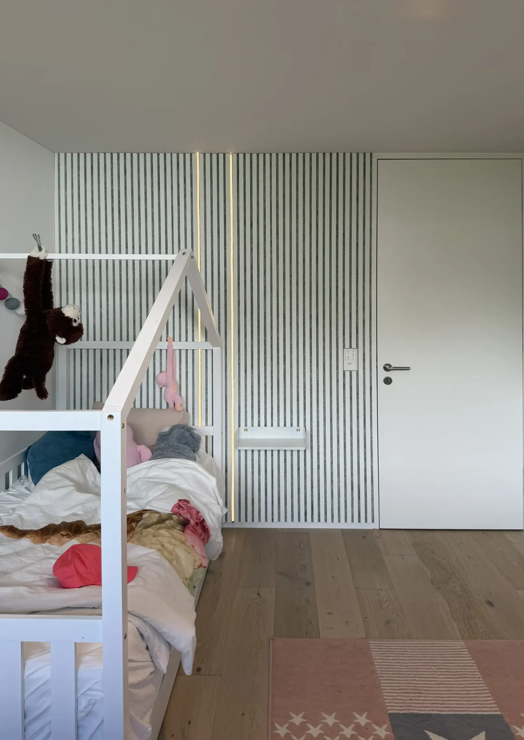 Wandverkleidung Kinderzimmer weiß